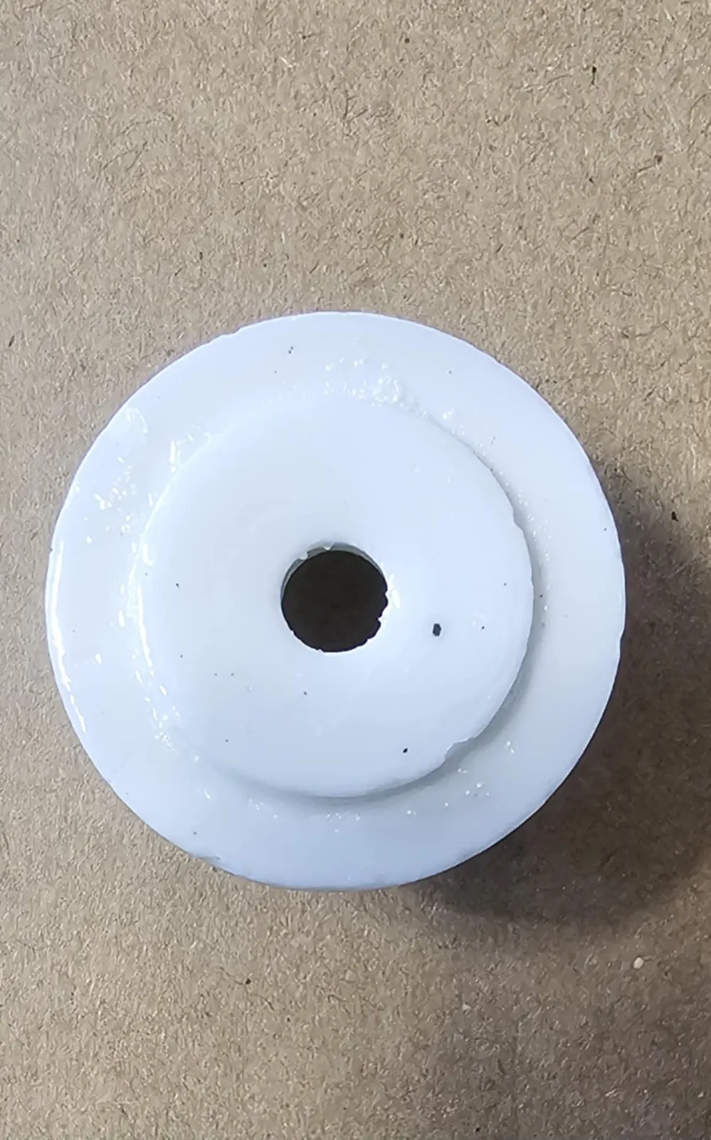 ҮЗҮҮРИЙН ТУСГААРЛАГЧ / 3*1.7*2.6см/